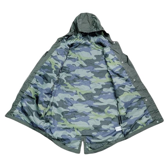 Time And Tru Women's Green Jacket Lightweight Wind Resistant Anorak 52469 (SZ M) - Picture 4 of 9